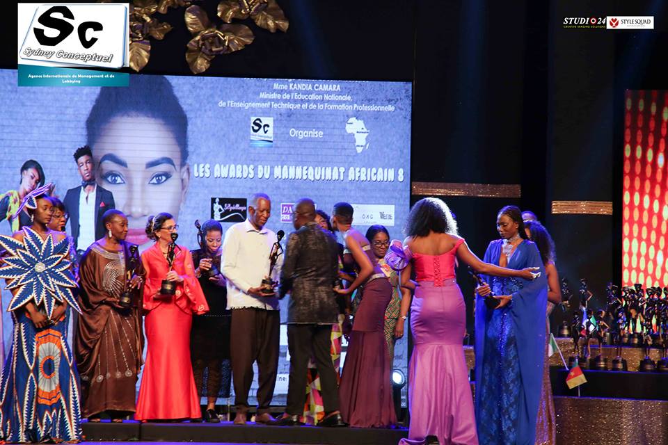 AFRICAN FASHION MAGAZINE-LES AWARDS DU MANNEQUINAT AFRICAIN-AMA 8-PAUL ROGER ZENAM-INTERNATIONAL DIASPORA HONOR AWARD-DN AFRICA