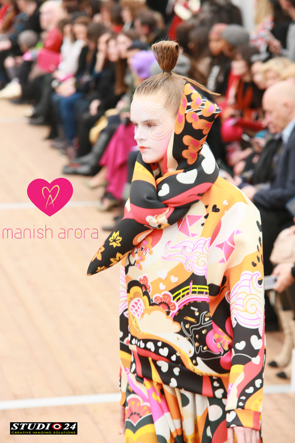 AFRICAN FASHION STYLE MAgazine - Manish Arora- fall 2018 rtw - DN AFRICA-STUDIO 24 NIGERIA