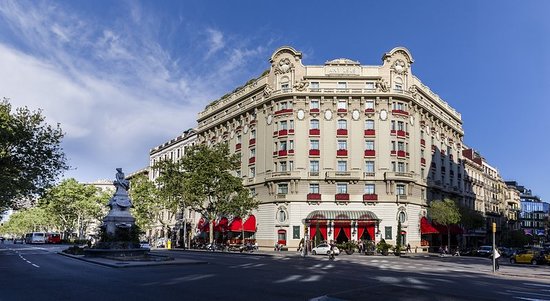 AFRICAN FASHION STYLE MAGAZINE - AFRICA-FASHION-WEEK-BARCELONA-2018 - LOCATION El Palace Hotel - Gran Lujo - Media Partner DN MAG, DN AFRICA -STUDIO 24 NIGERIA - STUDIO 24 INTERNATIONAL