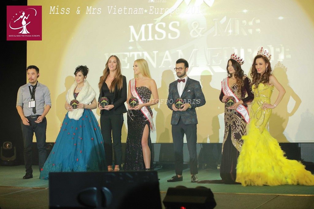 AFRICAN FASHION STYLE MAGAZINE - Ms & Mrs Vietnam Europe 2018 - Denmark Date 17th November 2018 Location Munkebjetkrg Hotel.- MRS. INTERNATIONAL WOA FOUNDER CEO MISS & MRS. VIETNAM EUROPE TRACY HANG NGUYEN - Official Media Partner DN AFRICA -STUDIO 24 NIGERIA - STUDIO 24 INTERNATIONAL - Ifeanyi Christopher Oputa MD AND CEO OF COLVI LIMITED AND STUDIO 24