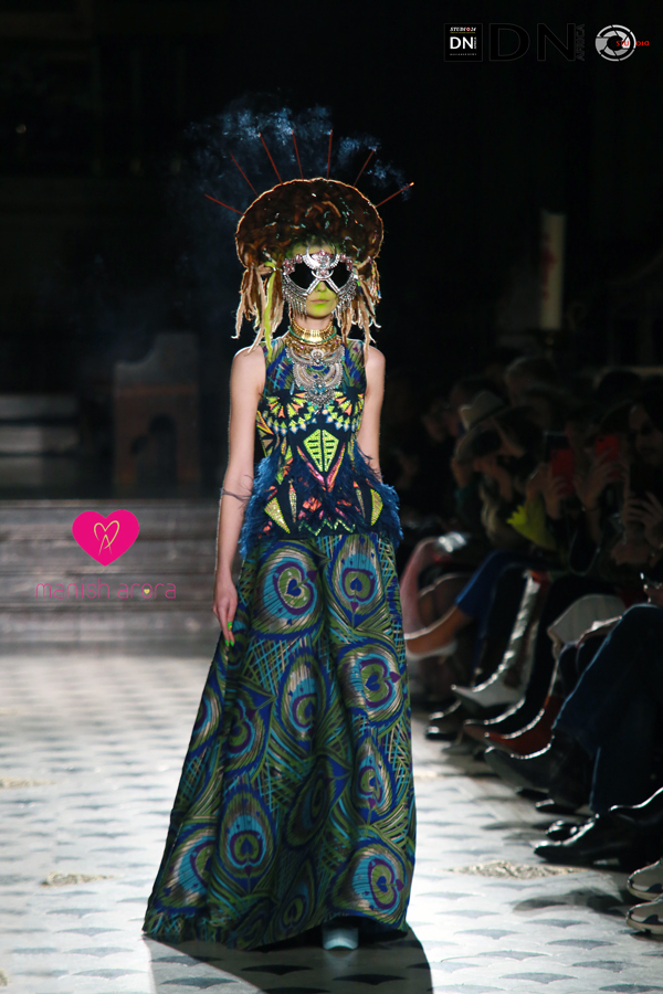 AFRICAN FASHION STYLE MAGAZINE - MANISH ARORA FW 2019 PFW PFW Paris Women 19-20 - Pr Totem Fashion - Official Media Partner DN AFRICA - STUDIO 24 NIGERIA - STUDIO 24 INTERNATIONAL - Ifeanyi Christopher Oputa MD AND CEO OF COLVI LIMITED AND STUDIO 24 - CHEVEUX CHERIE and Cheveux Cherie studio STUDIO BY MARIEME DUBOZ- Fashion Editor Edith DALIGOU