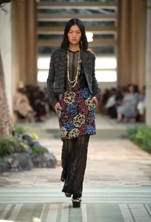 CHANEL - DAKAR FASHION SHOW -Métiers d'art 2022-23  - LOOK 58