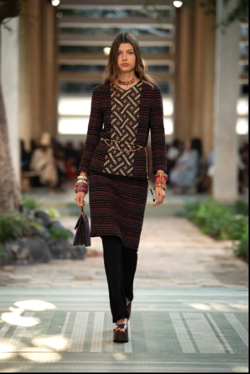 CHANEL - DAKAR FASHION SHOW -Métiers d'art 2022/23  - LOOK 9