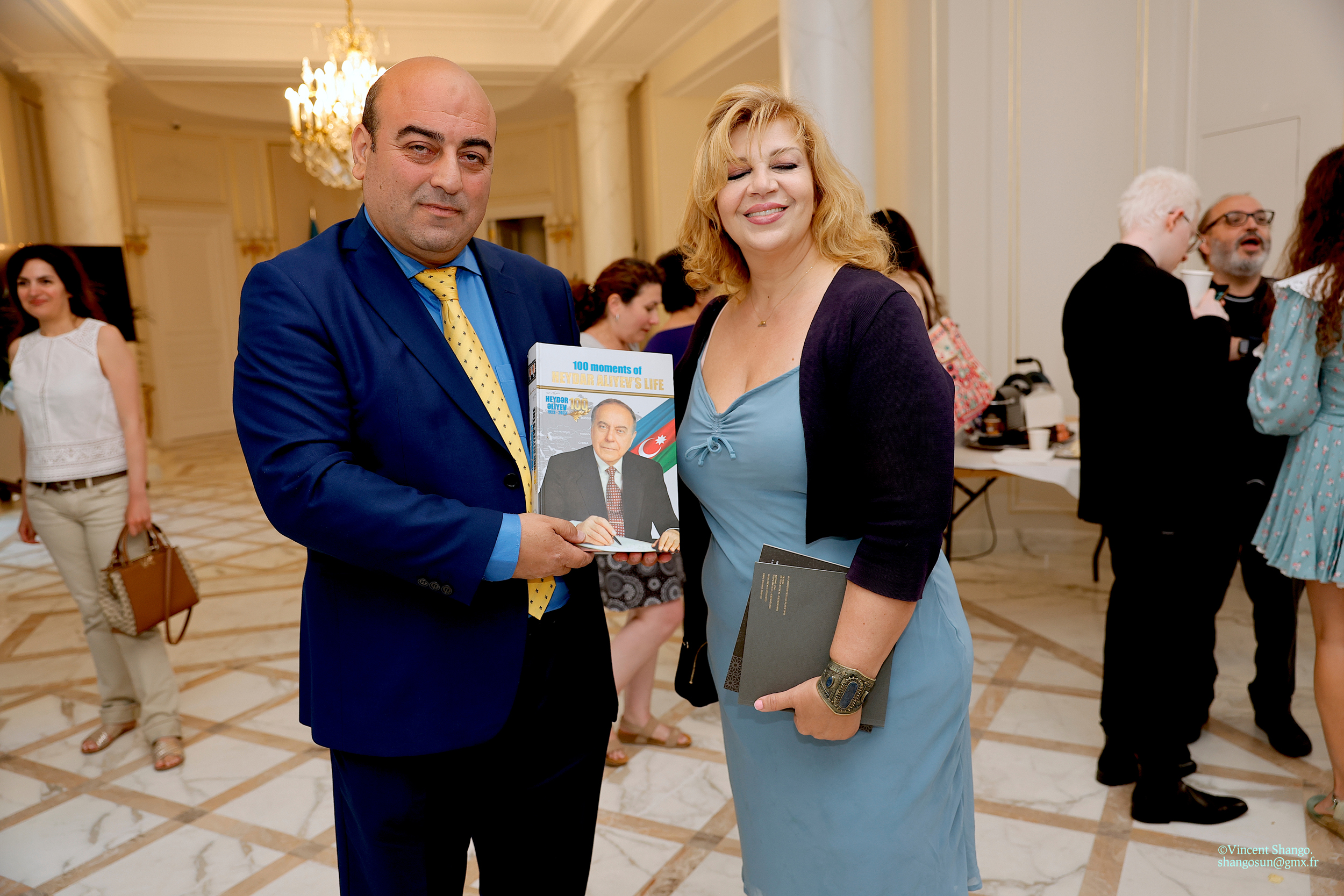 100-Moments-of-Heydar-Aliyev's-Life-book-Emin-Nasirli-is-the-author-and-editor-of-Mon-Azerbaïdjan-Magazine-Special Guest