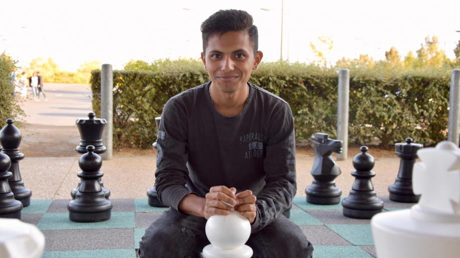 Undocumented-Immigrant-from-Pakistan-to-becoming-a-Chess-Champion-MOHAMMAD-Fahim