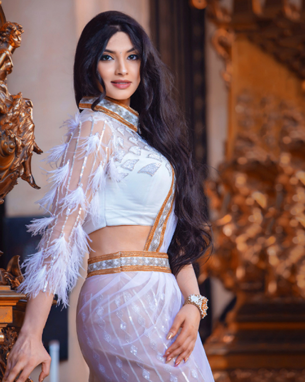 Geeta-Batlanki,-International-Model-of-Indian-descent DN-AFRICA MEDIA PARTNER