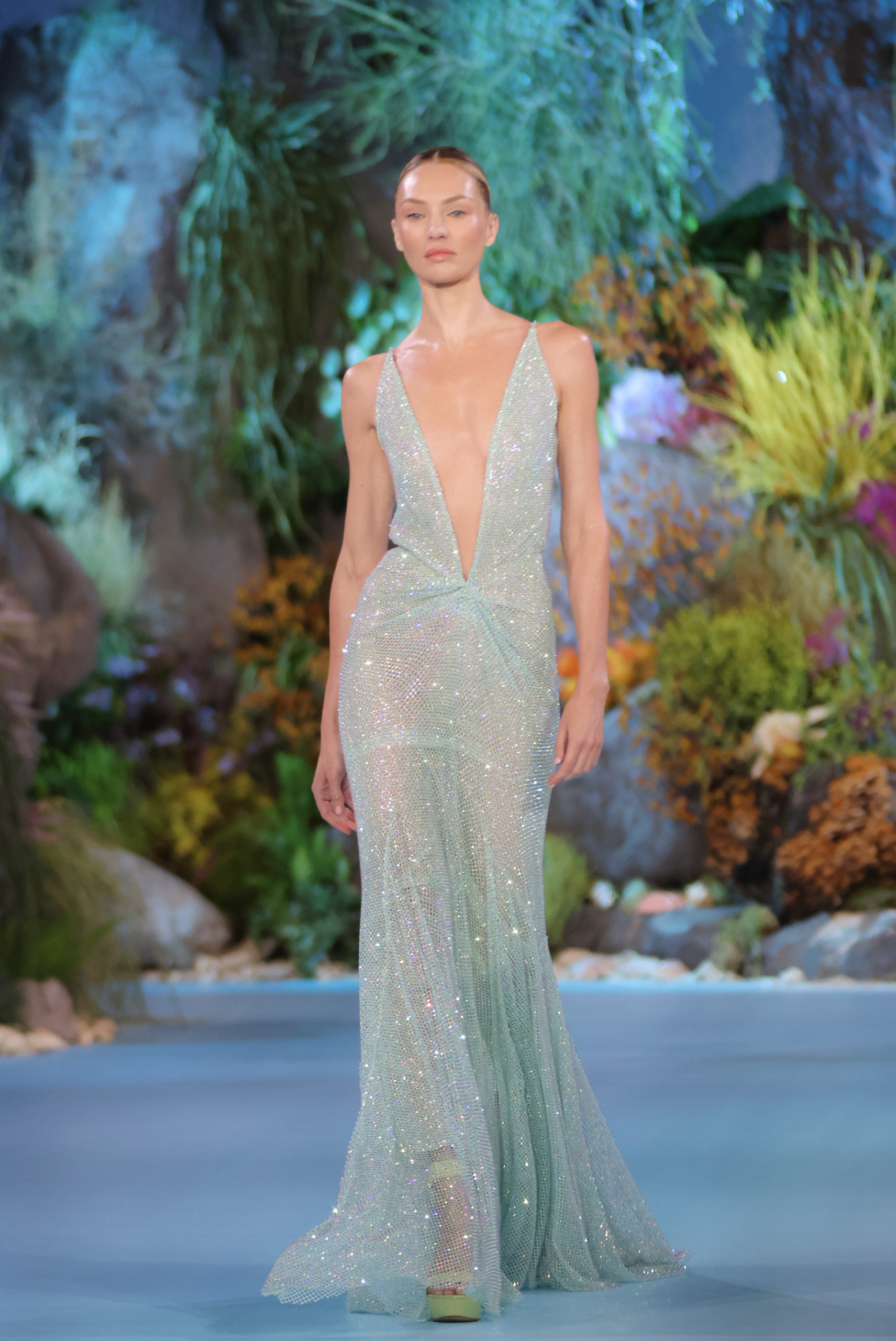 Candice-Swanepoel-in-a-CELIA-KRITHARIOTI-SS24-COUTURE-COLLECTION-Collection-DEEP-SEA