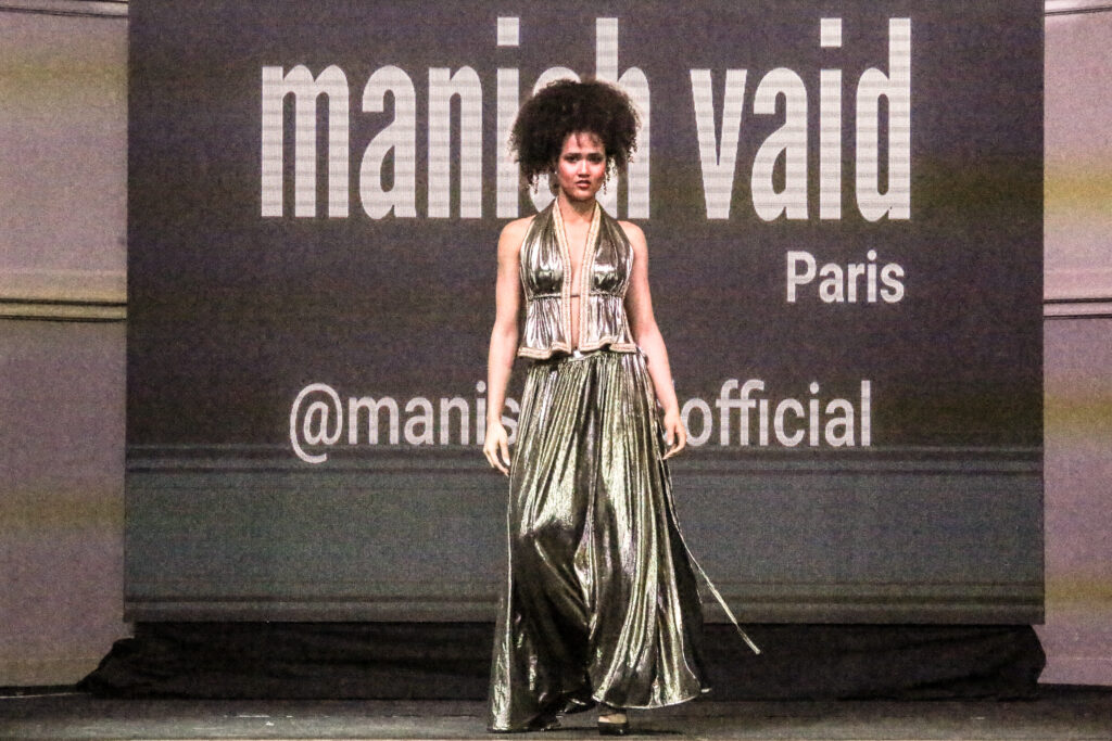 Manish-Vaid's-Enchanting-AW25-Couture-Collections-Dazzle-at-Hôtel-de-l'Industrie-During-Paris-Fashion-Week-on-International-Women's-Day