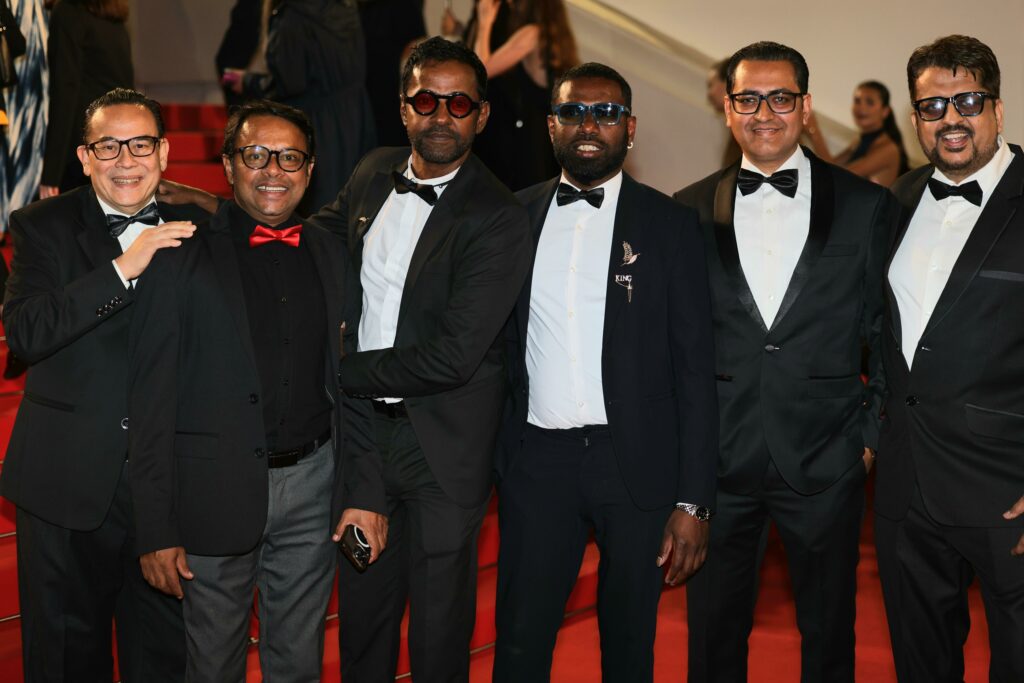 From Left to the Right : Daniel NGUYEN, DN-A INTERNATIONAL, Nishantha Rajagalgoda, Film Producer -  Lakshan Abenayake, Actor & Film Producer - Rex FERNANDO, Ceo AEFW, Event Organizer, Film Producer - Atul BEHI, Ceo L'OFFICIEL INDIA, Rakesh Sharma, Designer Collaborations