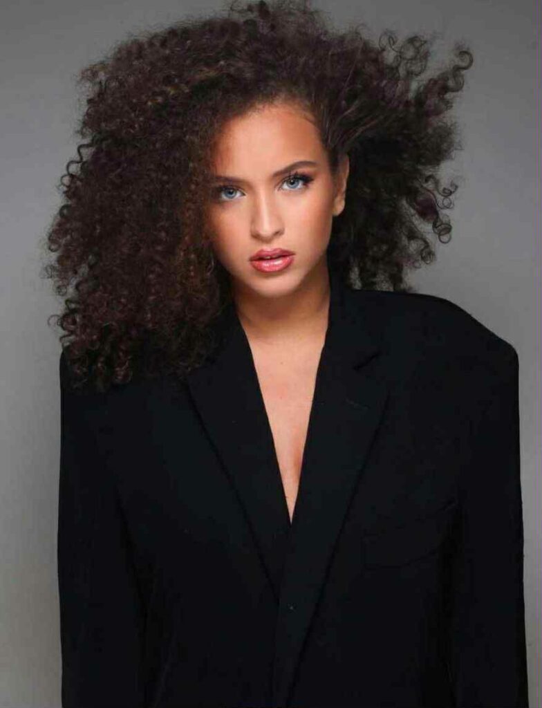 Miss Tourism World 2025 - Rex Christy Fernando – Ceo & Owner AEFW Fashion Week Model Agency -  Miss Djedid Manel represent Miss Miss Tourism World – Algeria