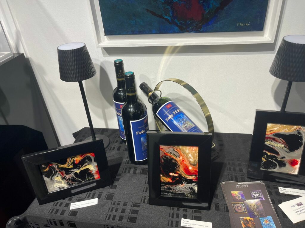 Contemporary French Artist | Abstract Expressionism - Fady FERHI  presents her solo exhibition L’appel de la lumière at the International Art Gallery - Georges LEVY