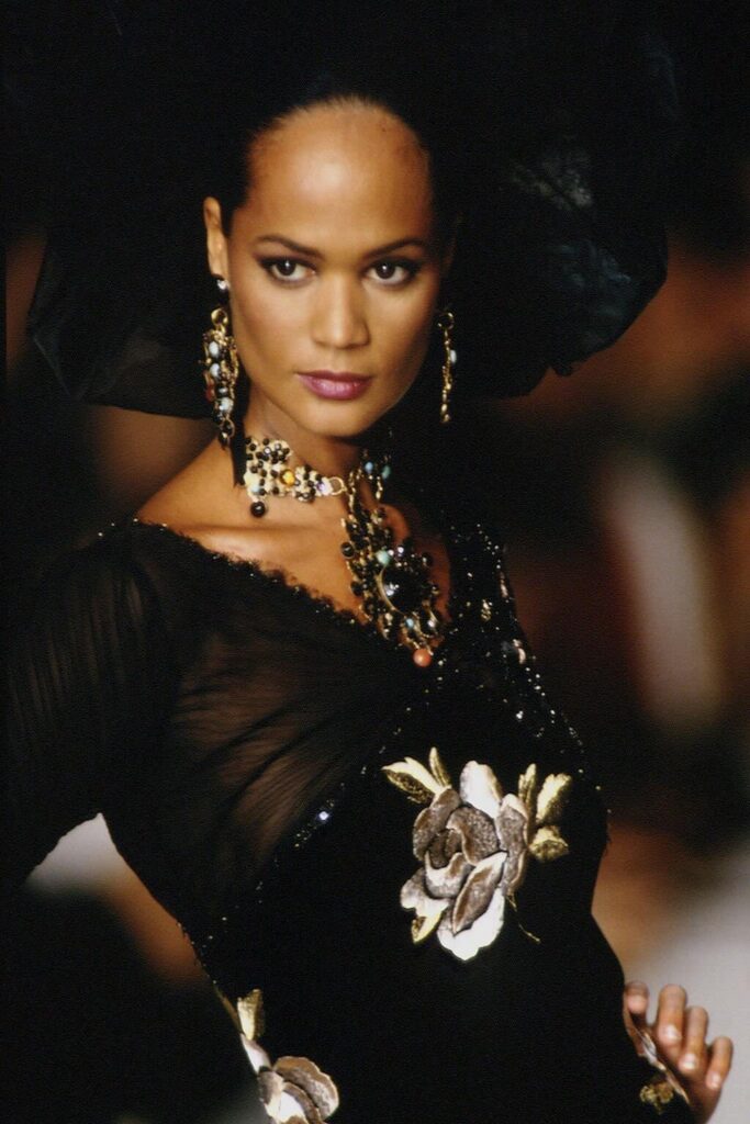 Ann Fiona Scollay- A Timeless Muse of Haute Couture 