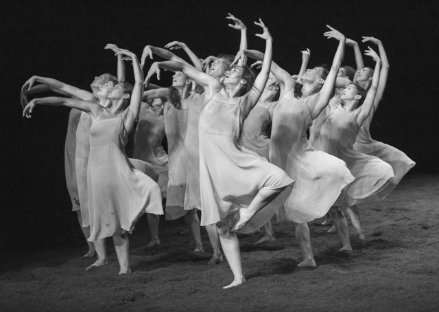 rite-of-spring_tanztheater-wuppertal-pina-bausch_pc_stephanie-berger 