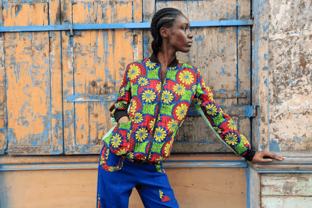 SARA LOKO - SHOOTING SADIO BEE - MIX TISSAGE COLLECTION SS25 
